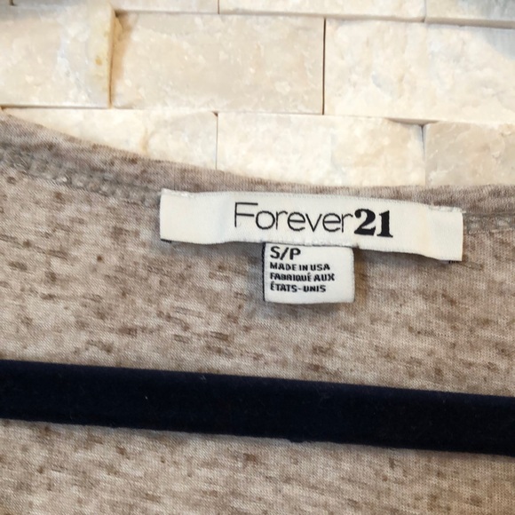 Aztec top - Picture 2 of 4